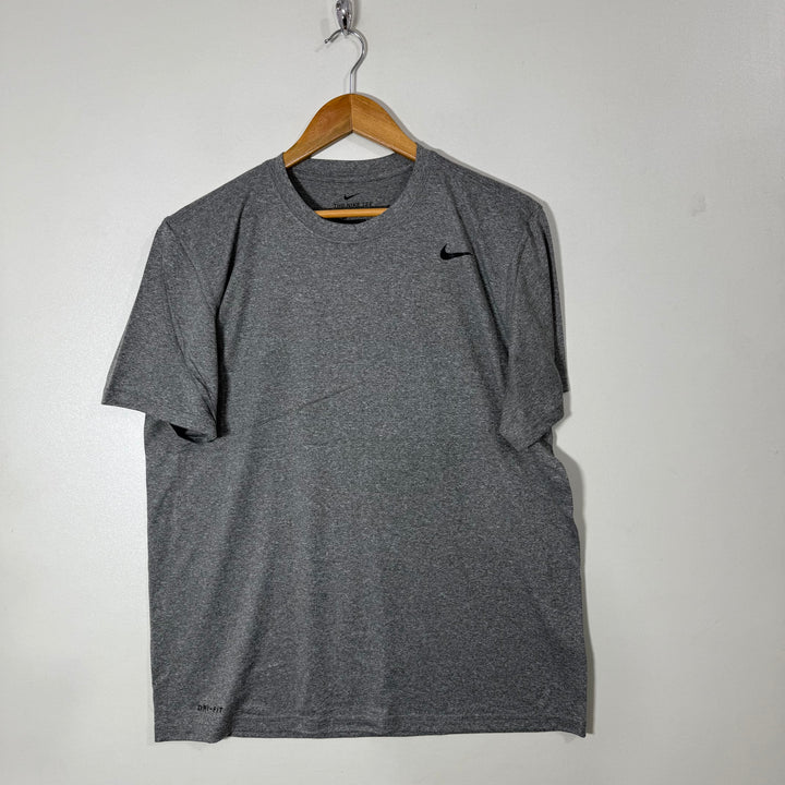 NIKE DRI FIT SPORT TSHIRT