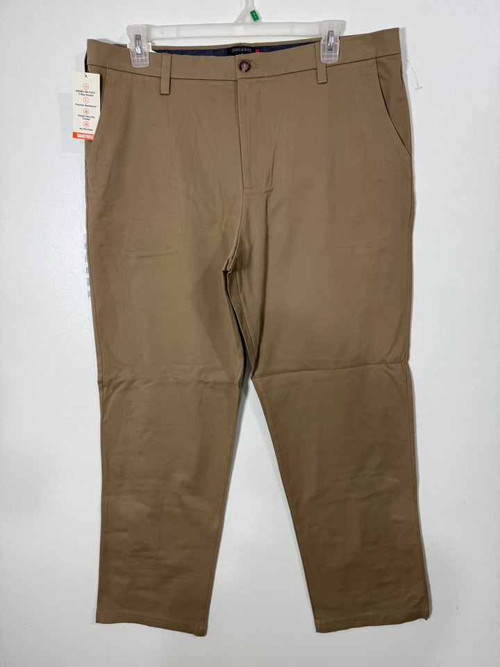 DOCKERS CLASSIC FIT SMART SERIES FLEXIBLE WAISTBAND COTTON CHINO PANT BRAND NEW WITH STRETCH