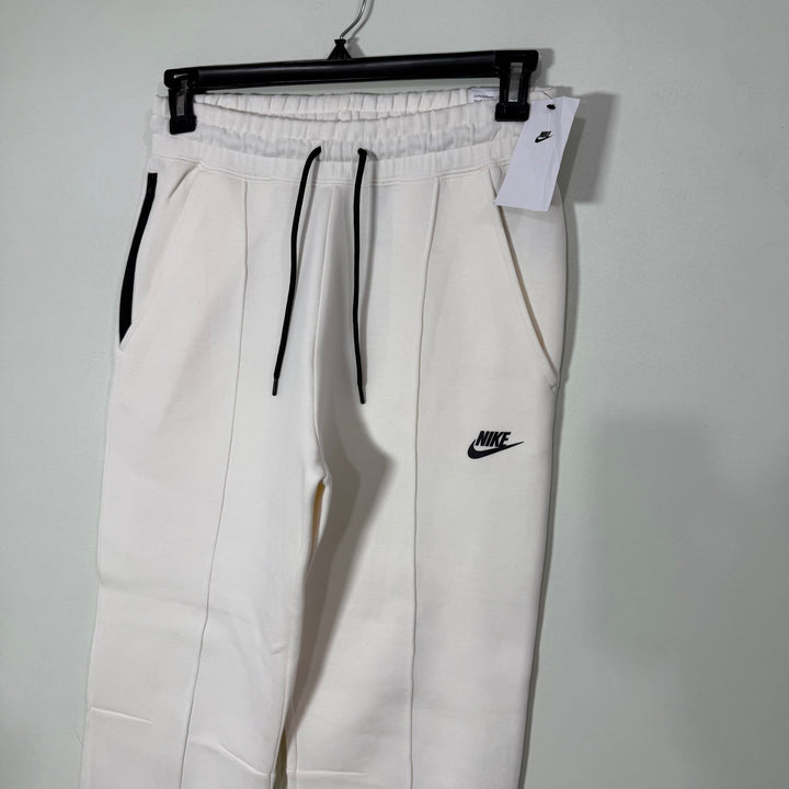 NIKE DRI FIT FLEECE TROUSER BRAND NEW