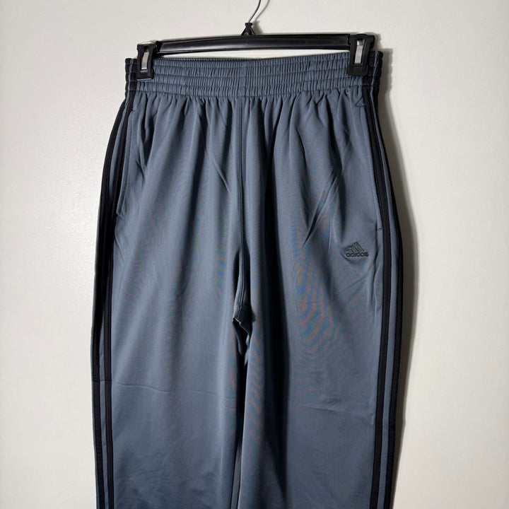 ADIDAS BAGGY FIT SPORT TROUSER INNER FLEECE GREY COLOUR