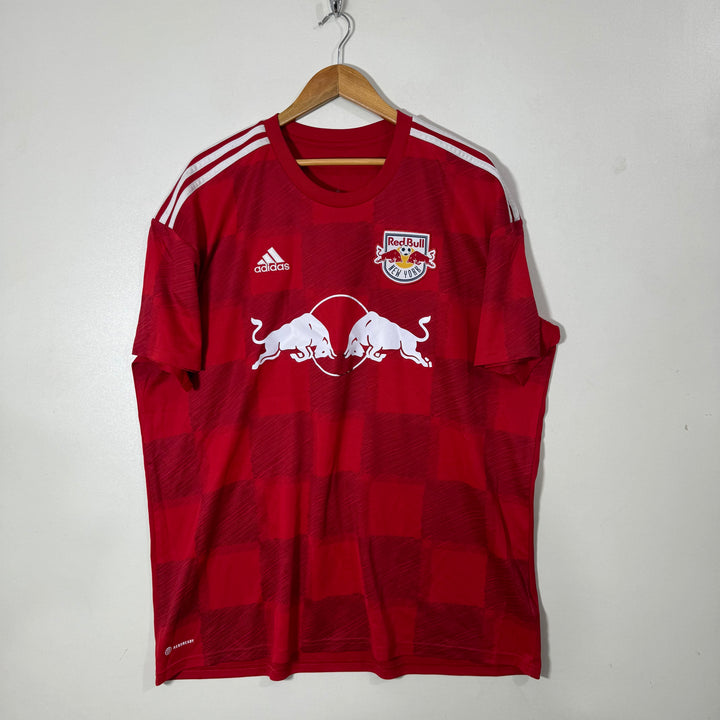 ADIDAS SPORT TSHIRT