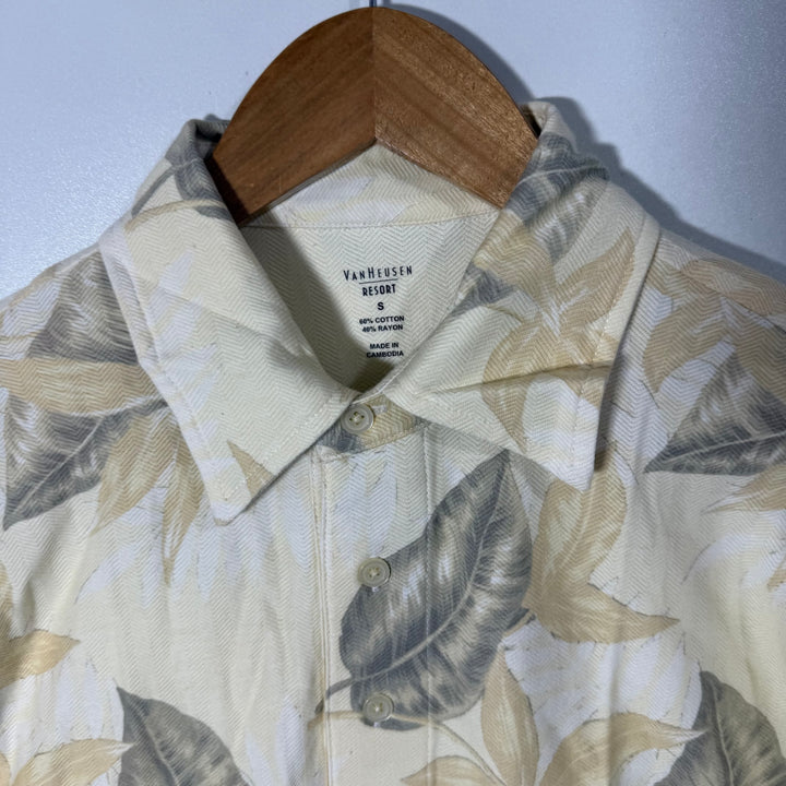 VAN HEUSEN PRINTED COTTON POLO TSHIRT BRAND NEW