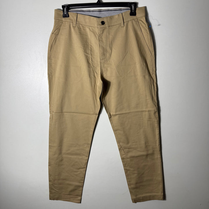 NIKE DRI FIT STRAIGHT FIT PERFORMANCE PANT WITH STRETCH