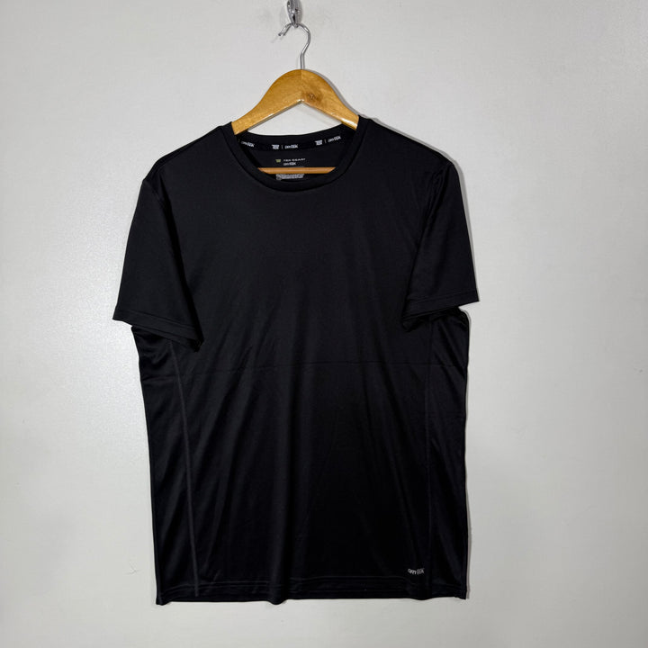 TEK GEAR SPORT TSHIRT BLACK COLOUR