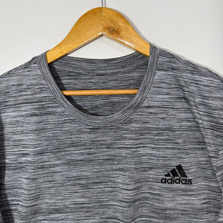 ADIDAS AEROREADY SPORT TSHIRT