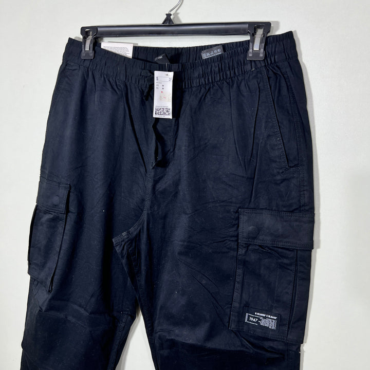 H&M RELAXED FIT CARGO PANT BRAND NEW WITH STRETCH