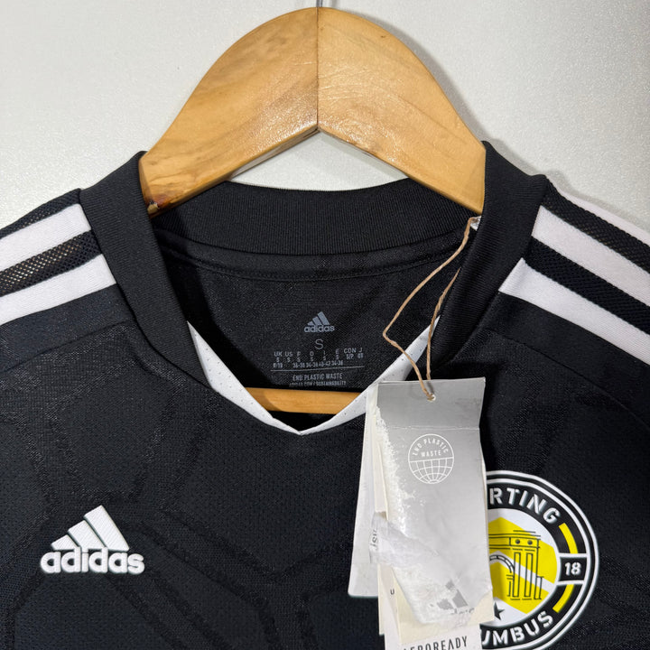 ADIDAS AEROREADY WOMEN  SPORT TSHIRT BRAND NEW