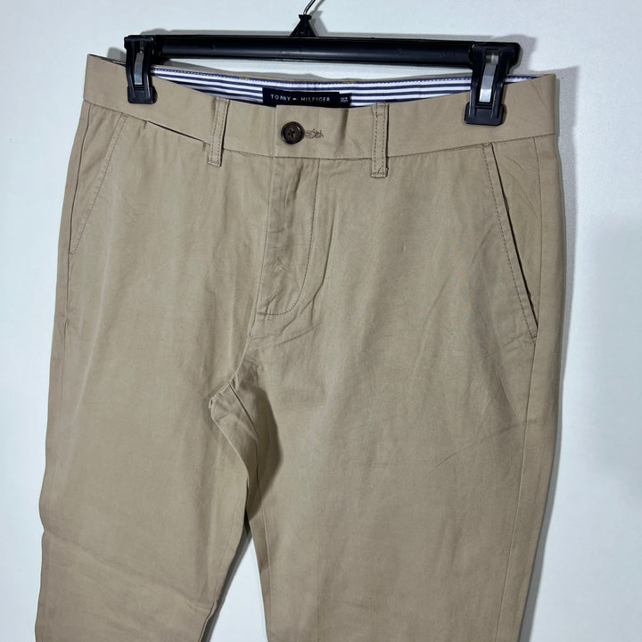 TOMMY HILFIGER TAILORED FIT COTTON CHINO PANT WITHOUT STRETCH