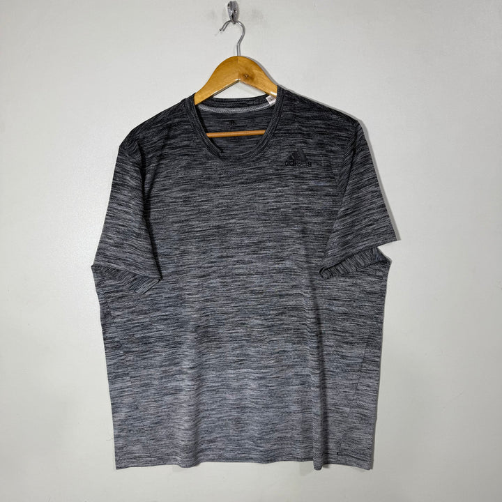 ADIDAS AEROREADY SPORT TSHIRT