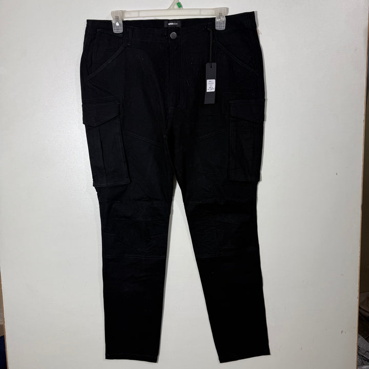 FASHION NOVA MEN CARGO COTTON PANT BRAND NEW BLACK COLOUR