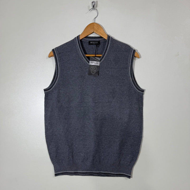 MINGDI V NECK SLEEVES LESS SWEATER BRAND NEW