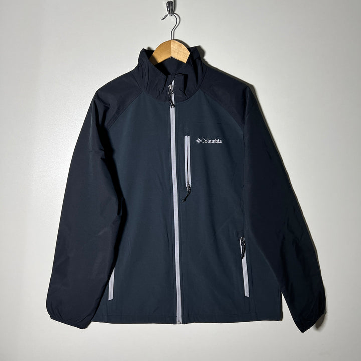 COLUMBIA LIGHT WEIGHT WINDBREAKER JACKET