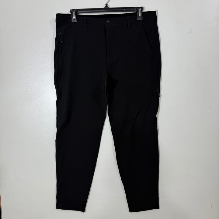 RUSSELL SLIM FIT PERFORMANCE PANT BLACK COLOUR