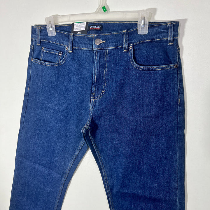 KIRKLAND STRAIGHT FIT DENIM PANT BRAND NEW WITH STRETCH