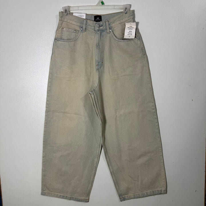 H&M SUPER BAGGY FIT DENIM PANT BRAND NEW WITHOUT STRETCB