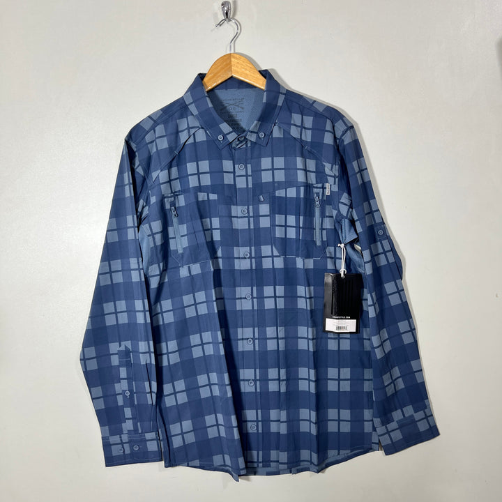 GRUNT STYLE PERFORMANCE SHIRT BRAND NEW WITH STRETCH