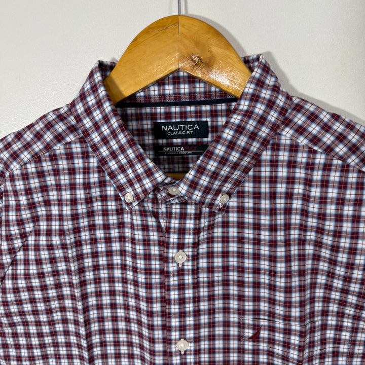 NAUTICA CLASSIC FIT BUTTON DOWN COTTON CHECKERED SHIRT
