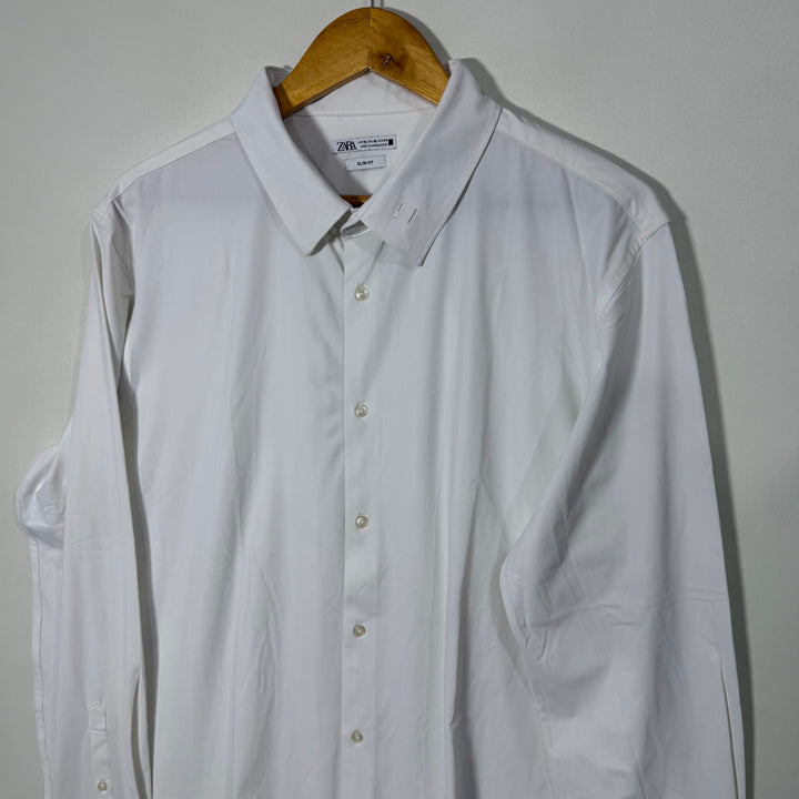 ZARA SLIM FIT TSHIRT FABRIC SHIRT WHITE COLOUR