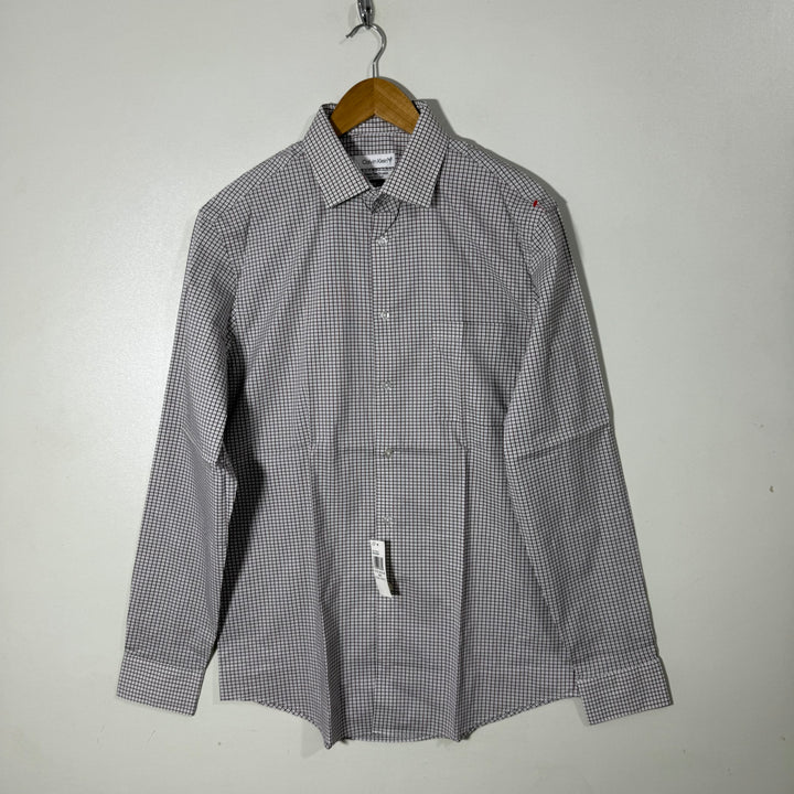 CALVIN KLEIN REGULAR FIT WRINKLE FREE COTTON CHECKERED SHIRT BRAND NEW WITH STRETCH