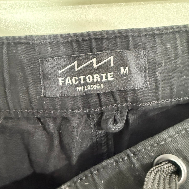 FACTORIE COTTON SHORT WITH STRETCH BLACK COLOUR