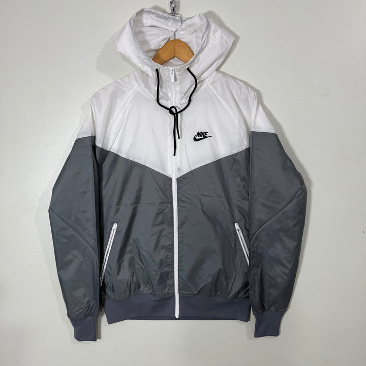 NIKE PARACHUTE SPORT JACKET WITH HOOD