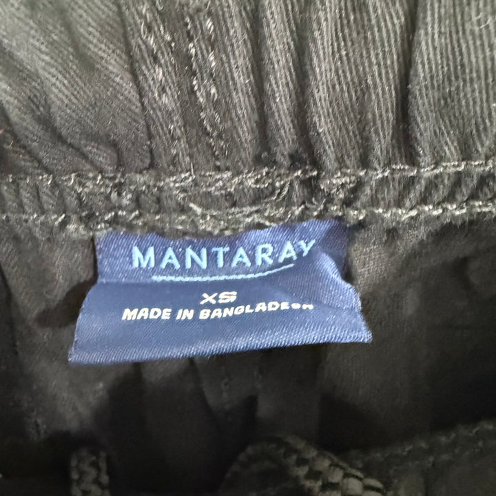 MANTARAY CARGO COTTON SHORT BLACK COLOUR