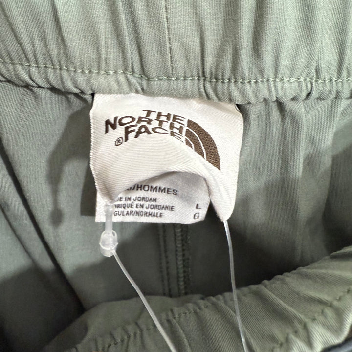 THE NORTH FACE HYBRID CARGO SHORT BRAND NEW WITH STRETCH (27)