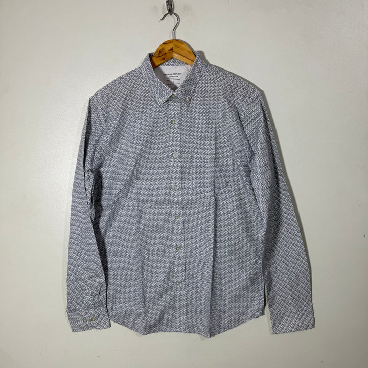BANANA REPUBLIC SLIM FIT BUTTON DOWN COTTON SHIRT