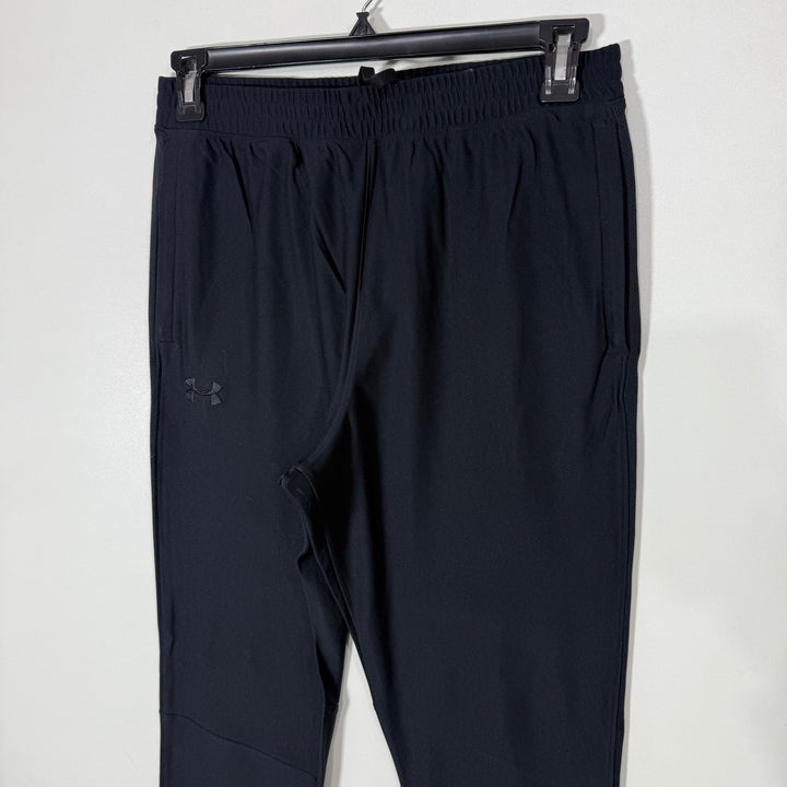 UNDER ARMOUR SPORT TROUSER BLACK COLOUR WITH SIDE ZIP POCKETS