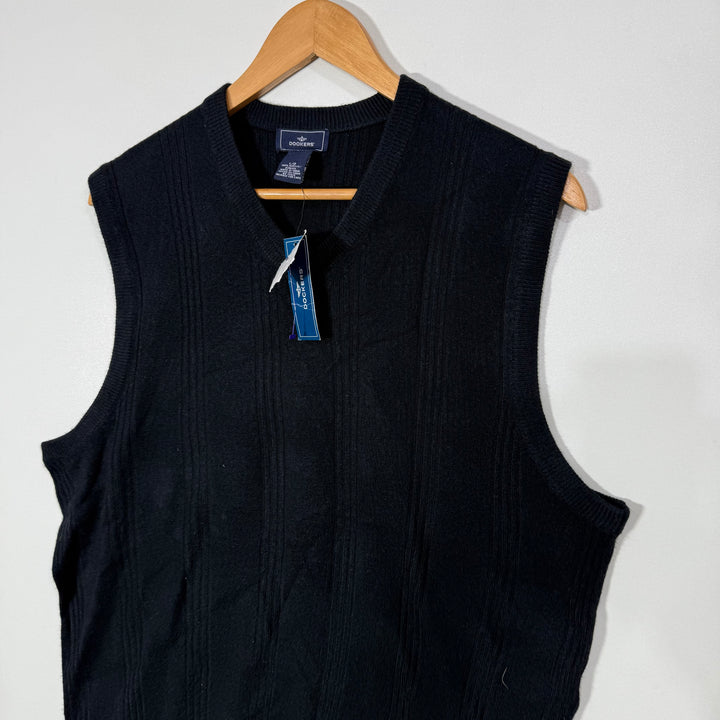 DOCKERS SLEEVES LESS ACRYLIC SWEATER BRAND NEW BLACK COLOUR