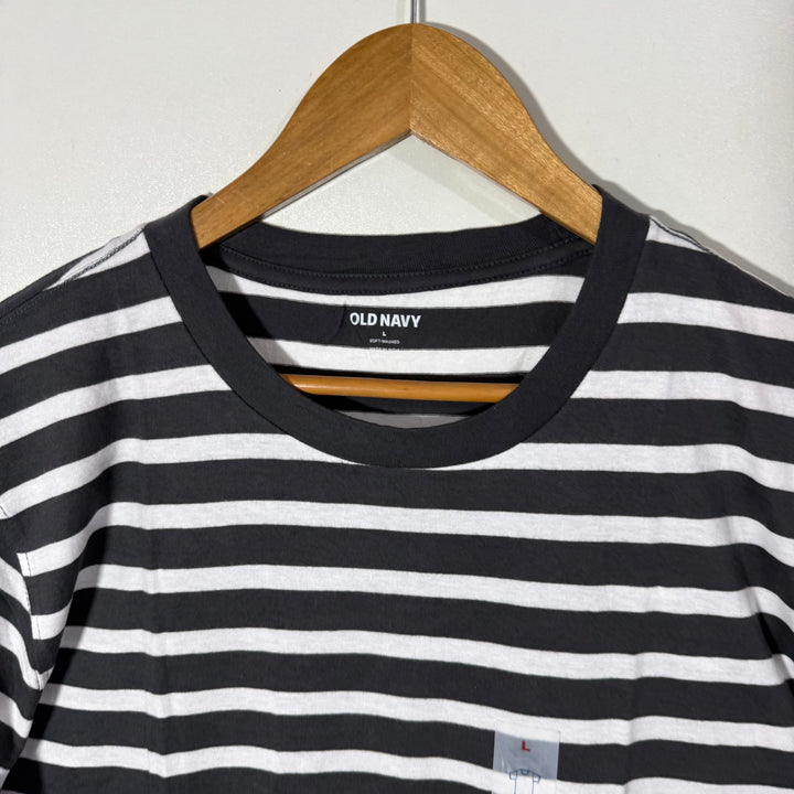OLD NAVY COTTON TSHIRT BRAND NEW