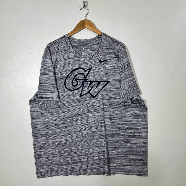 NIKE DRI FIT SPORT TSHIRT