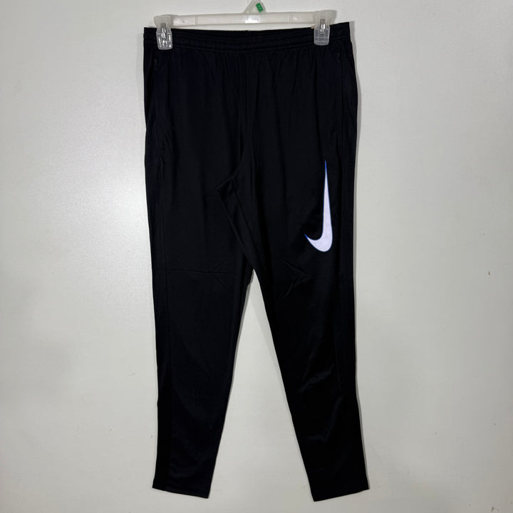 NIKE DRI FIT SPORT TROUSER BRAND NEW WITH SIDE ZIP POCKETS BLACK COLOUR