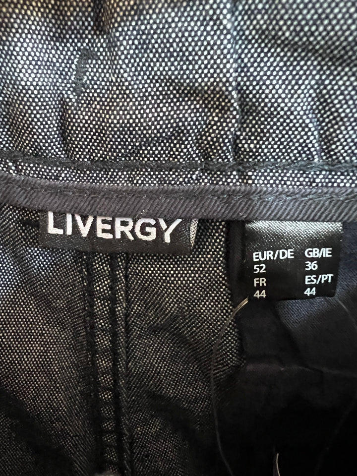 LIVERGY COTTON SHORT BRAND NEW