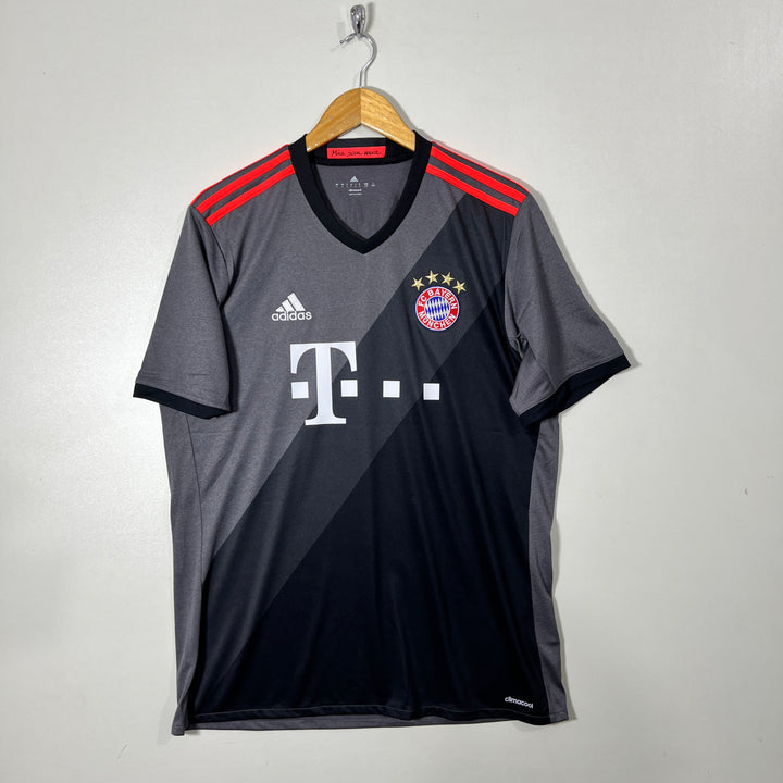 ADIDAS CLIMACOOL V NECK SPORT TSHIRT