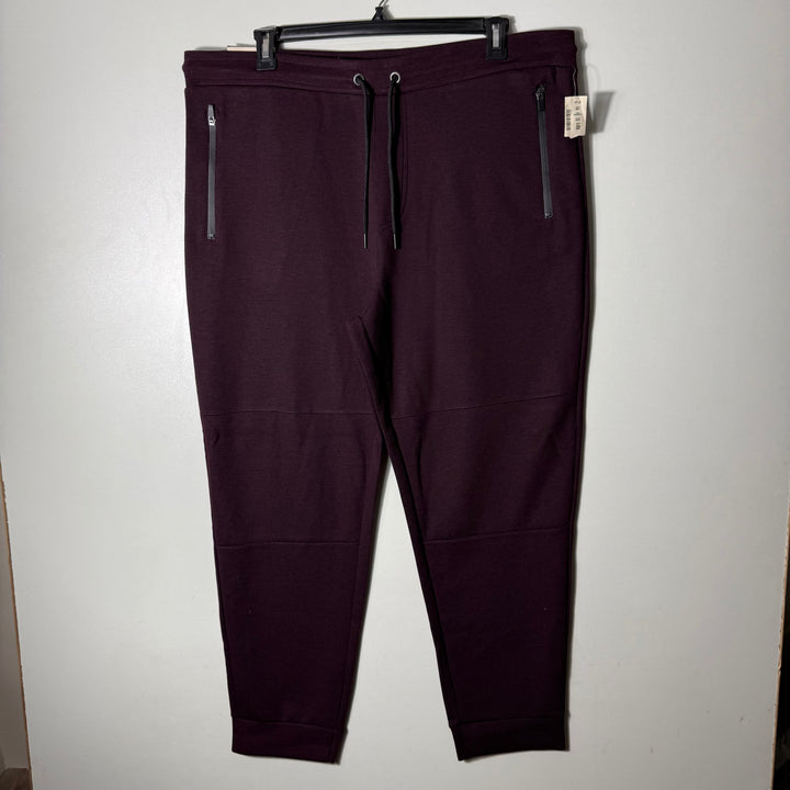 AEROPOSTALE TECH FLEECE JOGGER TROUSER BRAND NEW WITH SIDE ZIP POCKETS