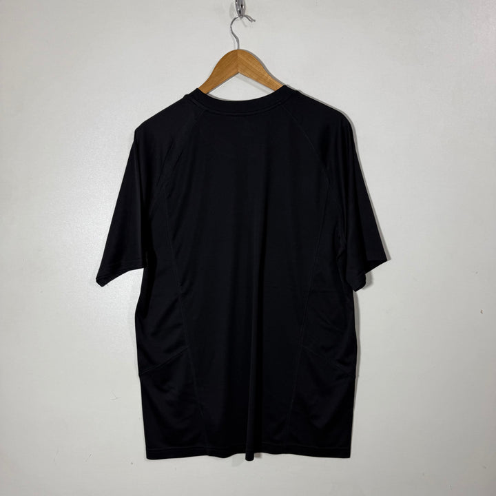 OLD NAVY ACTIVE SPORT TSHIRT BLACK COLOUR