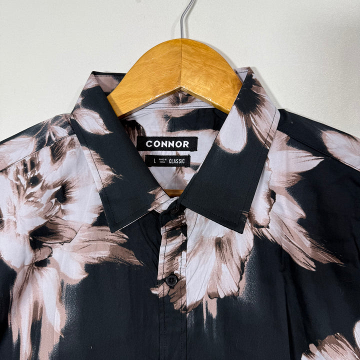 CONNOR CLASSIC FIT HALF SLEEVES SHIRT