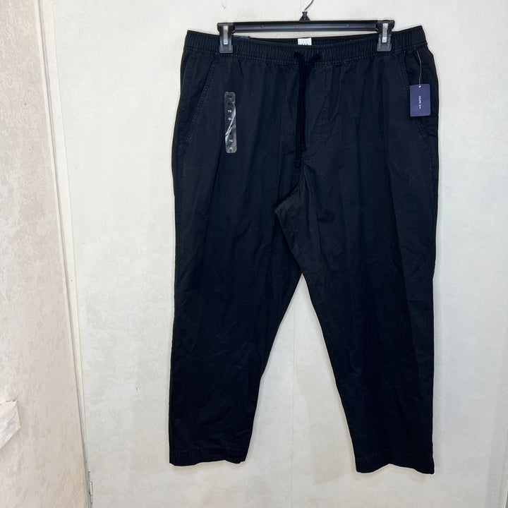 GAP CARGO JOGER PANT BRAND NEW