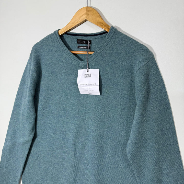 F&F V NECK LAMBSWOOL SWEATER BRAND NEW