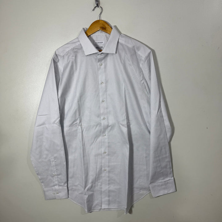 CALVIN KLEIN SLIM TALL INFINITE NON IRON SEMI FORMAL SHIRT WITH STRETCH