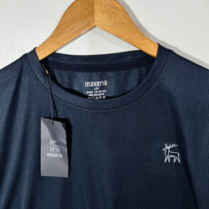 MAXERIA SPORT TSHIRT BRAND NEW