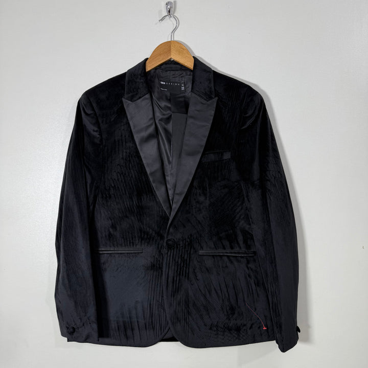 ASOS REGULAR FIT WALVET BLAZER BLACK COLOUR
