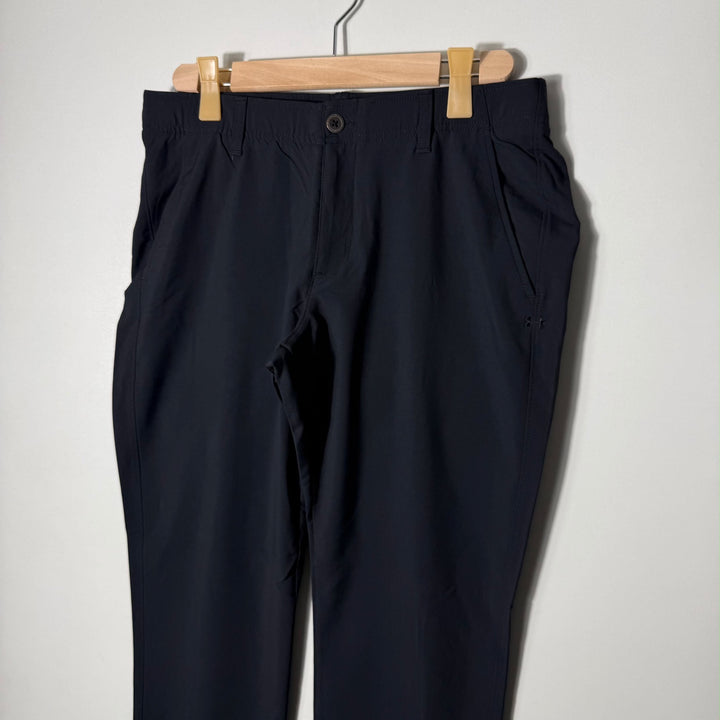UNDER ARMOUR PERFORMANCE PANT WITH STRETCH BLACK COLOUR