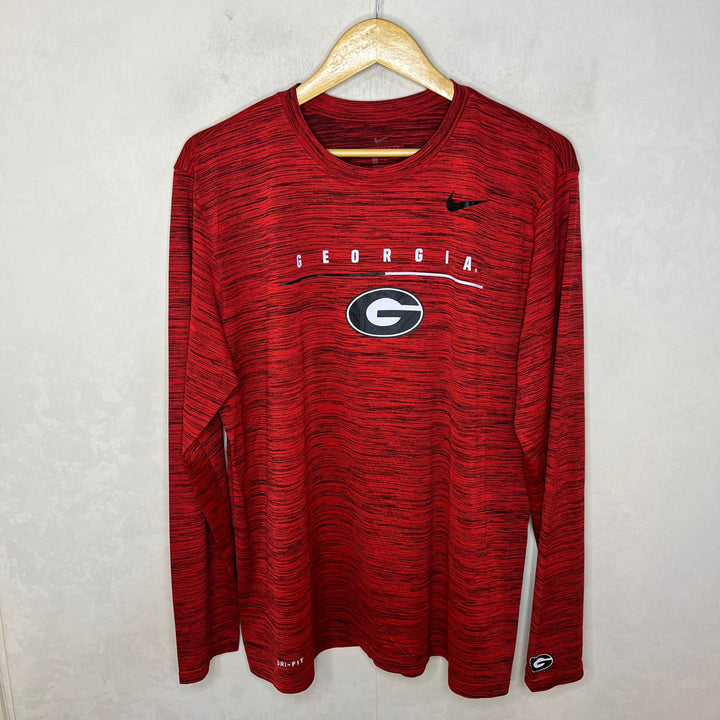 NIKE DRI FIT LONG SLEEVES SPORT TSHIRT