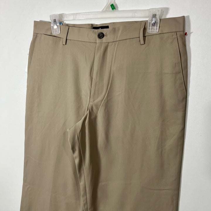 DOCKERS STRAIGHT FIT PERFORMANCE KHAKI PANT BRAND NEW WITHOUT STRETCH
