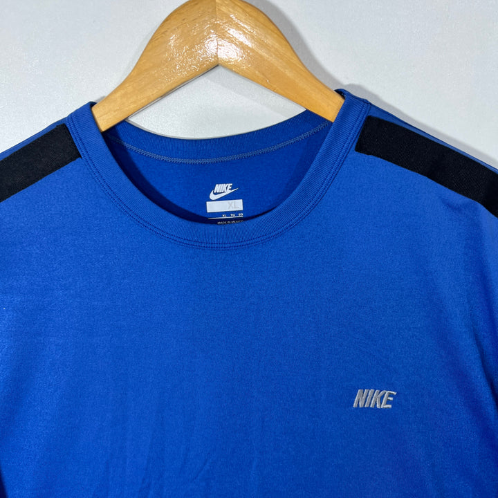 NIKE SPORT TSHIRT