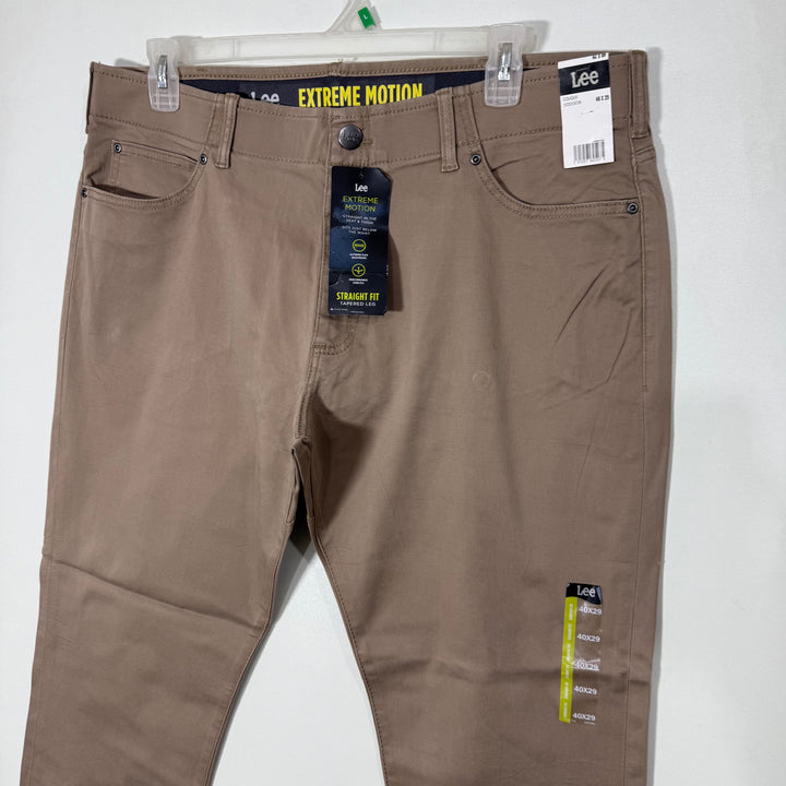 LEE STRAIGHT FIT PERFORMANCE SERIES EXTREME MOTION COTTON PANT BRAND NEW WITH STRETCH
