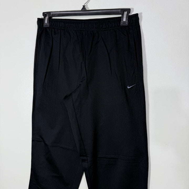 NIKE LOOSE FIT SPORT TROUSER BLACK COLOUR