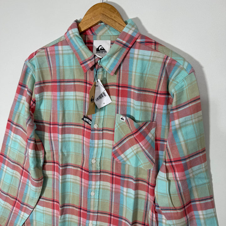 QUICK SILVER FLANNEL COTTON SHIRT BRAND NEW WITH STRETCH